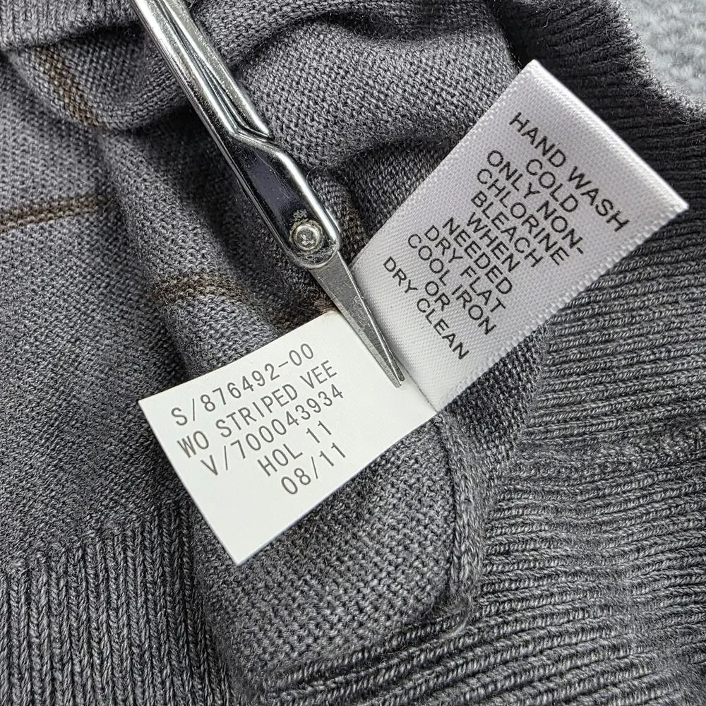 Banana Republic Sweater Mens XL Gray Stripe V Neck Silk Cashmere Knit Pullover